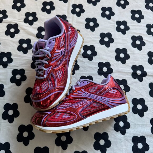 Bottega Veneta Orbit Metallic Red Wisteria Low Top Sneakers - Picture 3 of 9